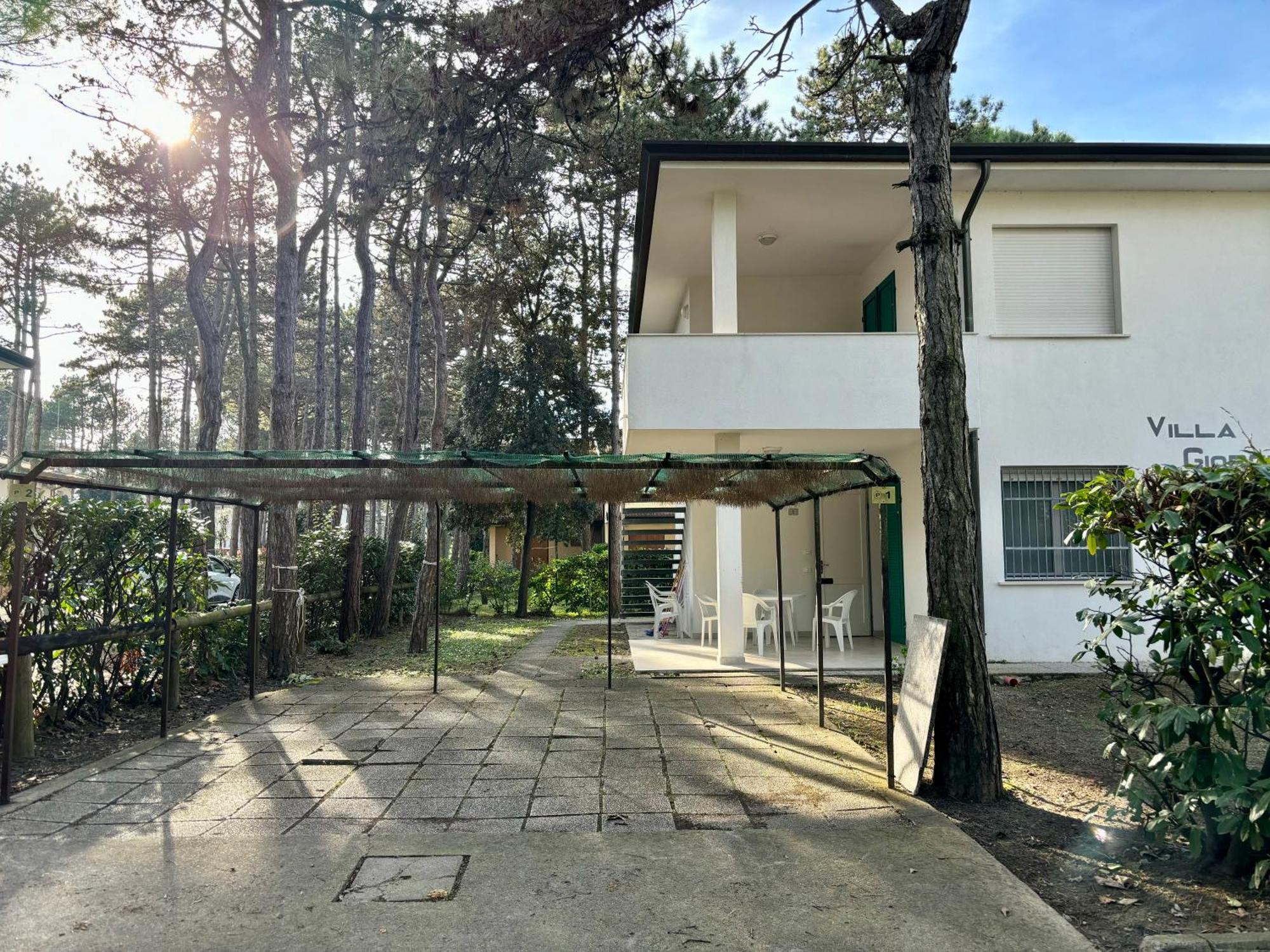 Villa Giorgio 2 Mare E Pineta Bibione Bagian luar foto